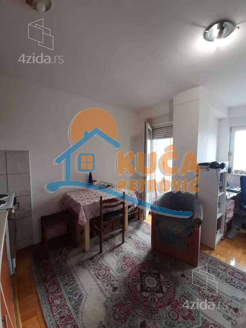 Garsonjera | 4zida