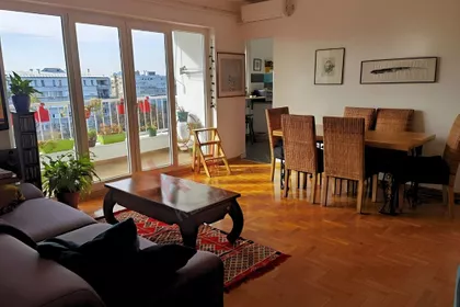 Ustanička | 4zida.rs