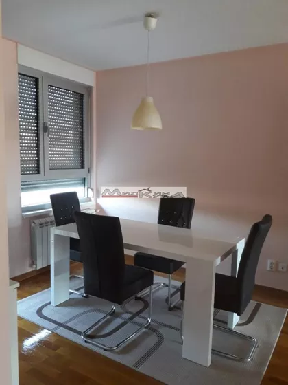 Denkova Bašta | 4zida.rs