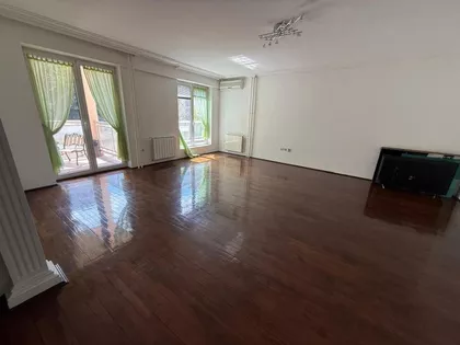 Gospodar Jevremova | 4zida.rs