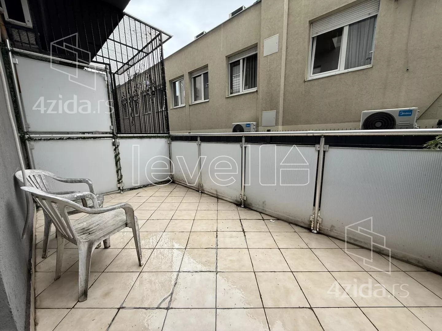 Garsonjera | 4zida