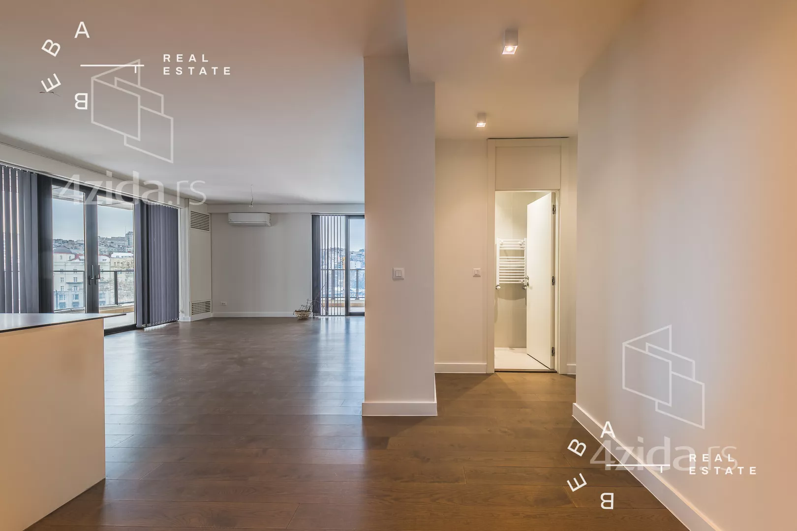 Petosoban stan | 4zida