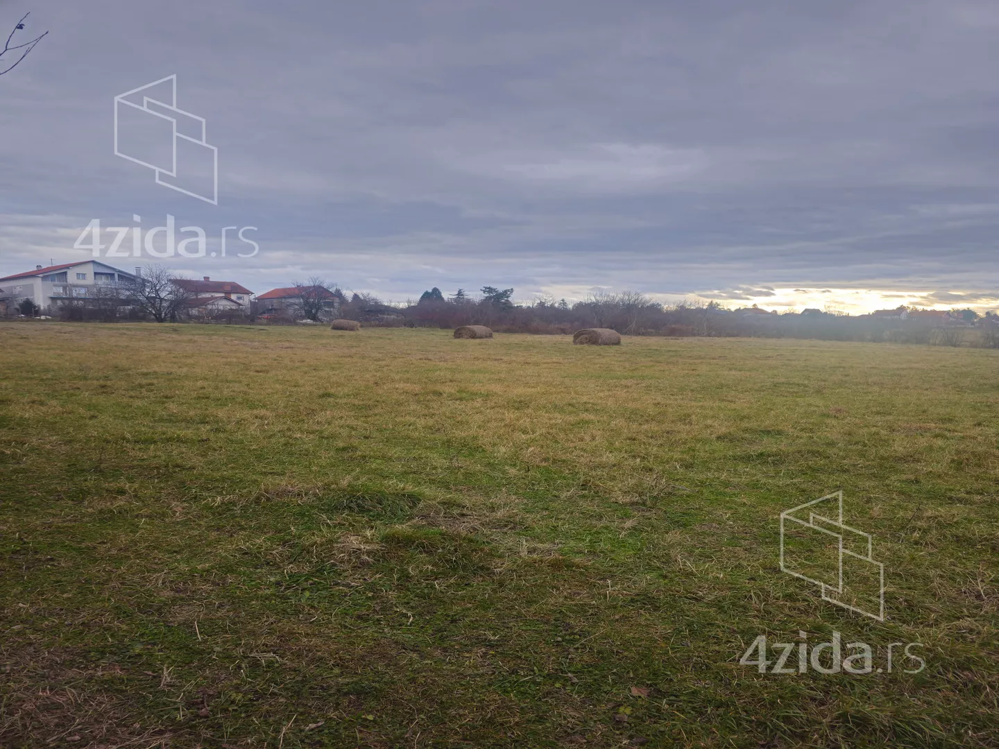 Građevinsko zemljište | 4zida