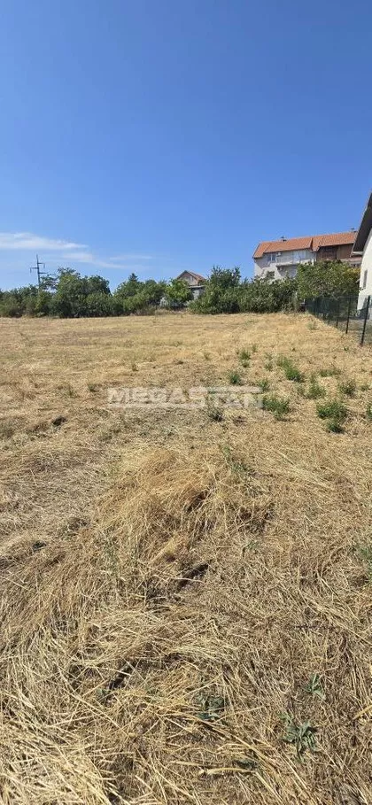 Sremčica | 4zida.rs