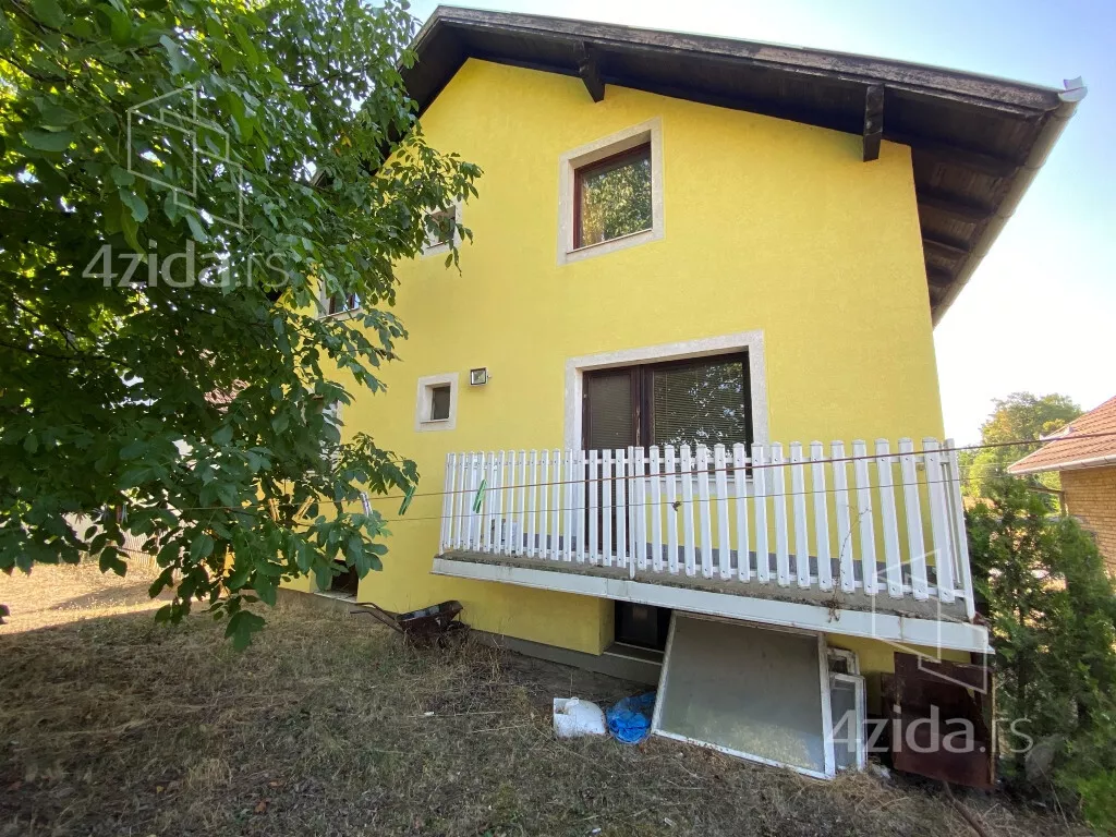 Kuća | 4zida