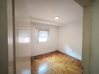 Patrisa Lumumbe 33 | 4zida.rs