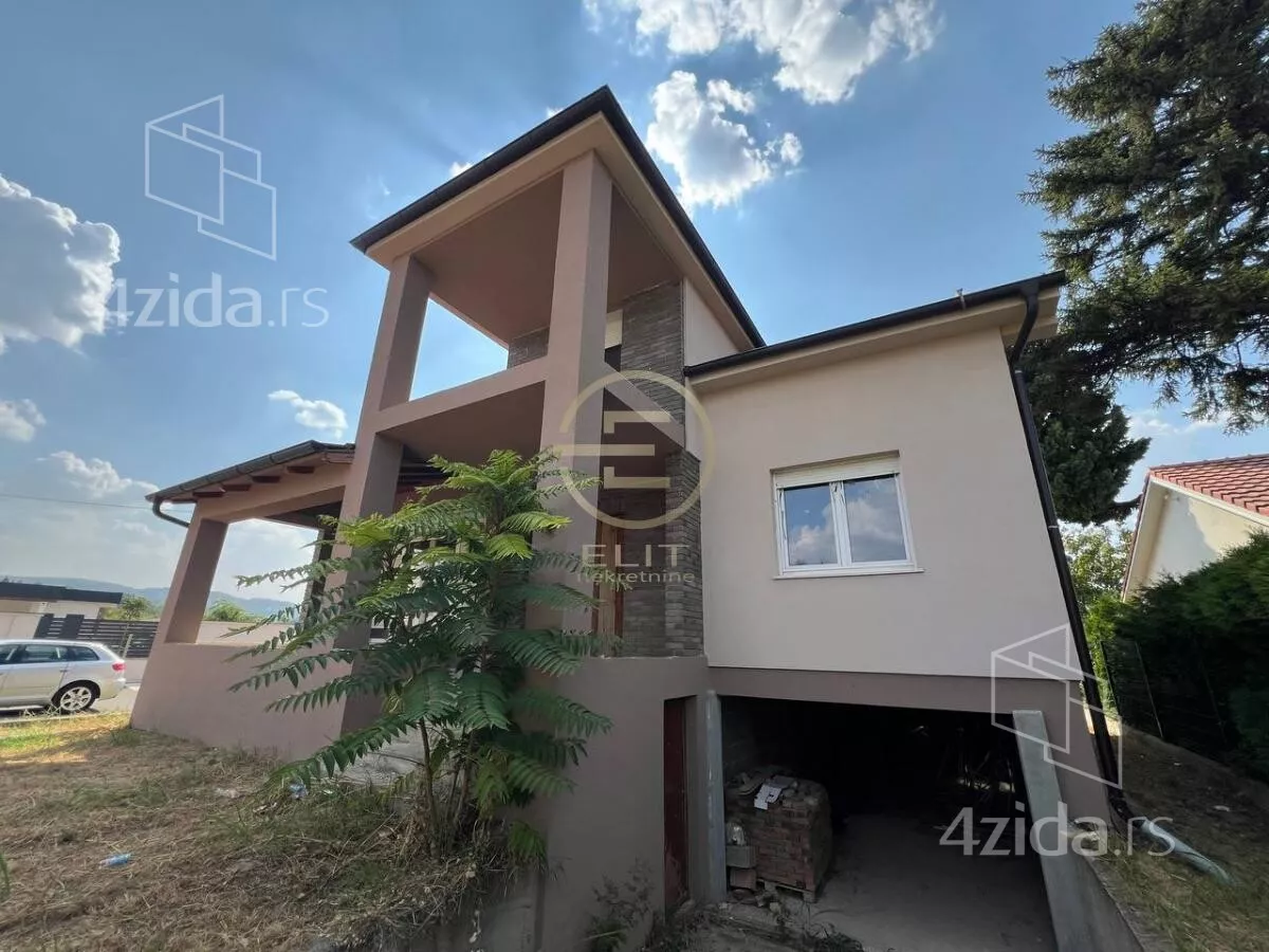 Kuća | 4zida