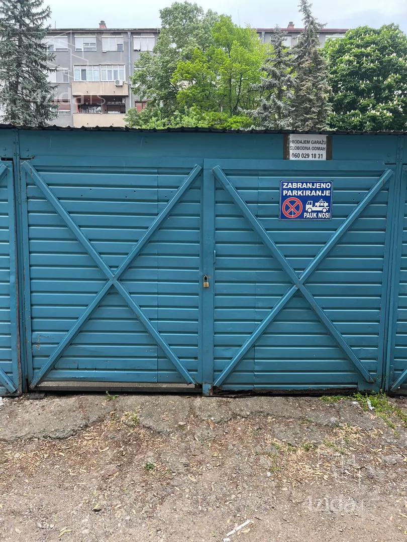 Garaža | 4zida