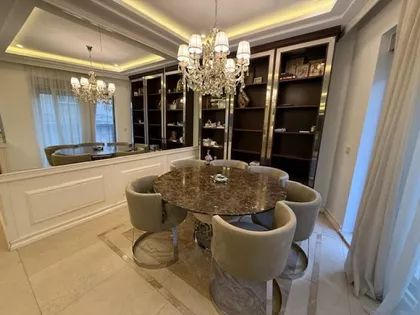 Knez Danila | 4zida.rs