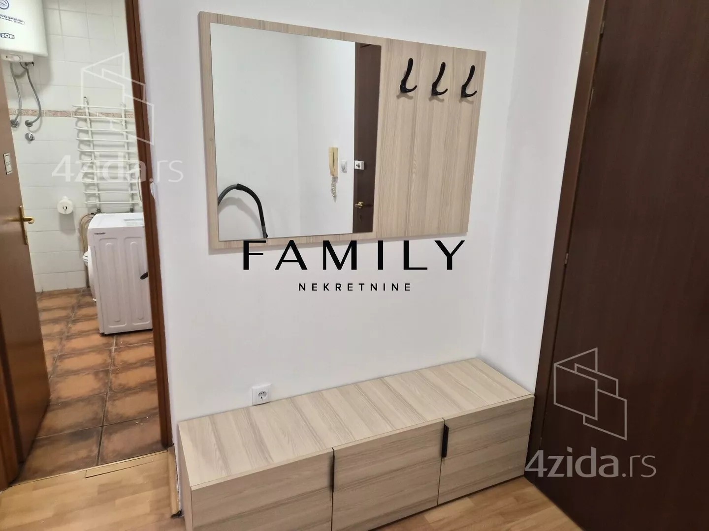 Jednoiposoban stan | 4zida