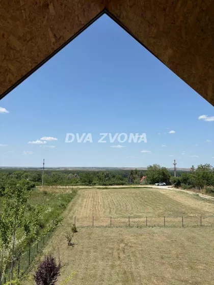 Krčedin | 4zida.rs