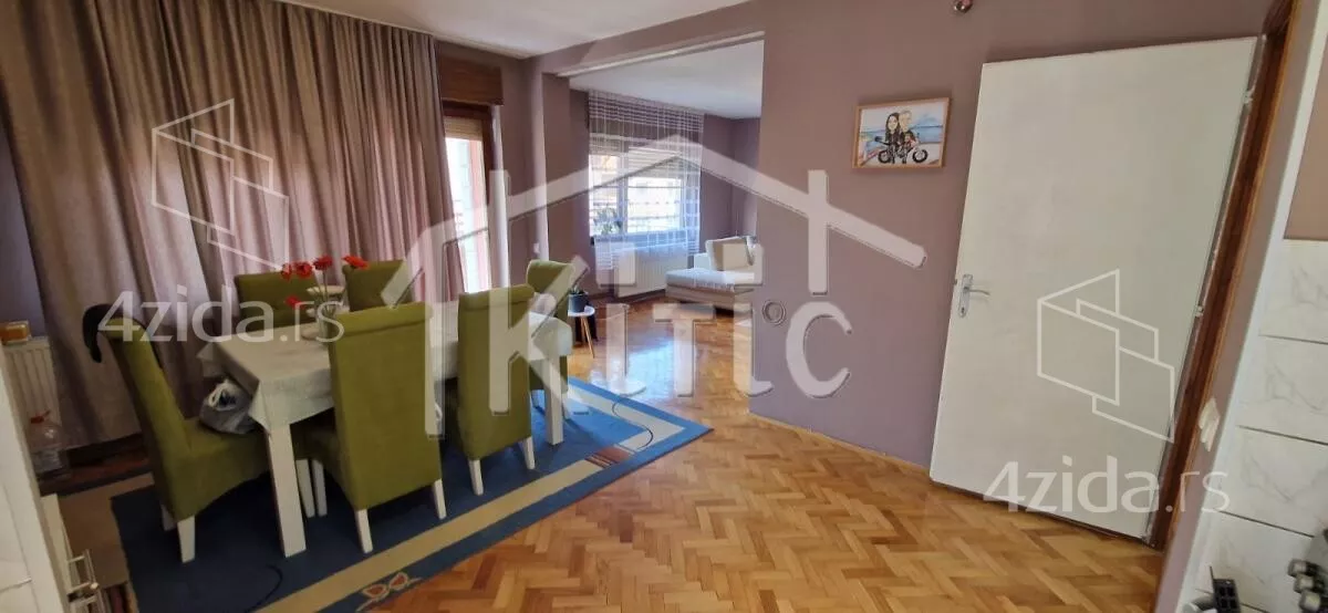 Kuća | 4zida