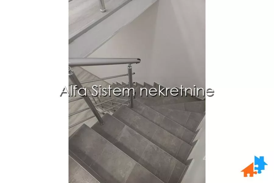 Kancelarija | 4zida