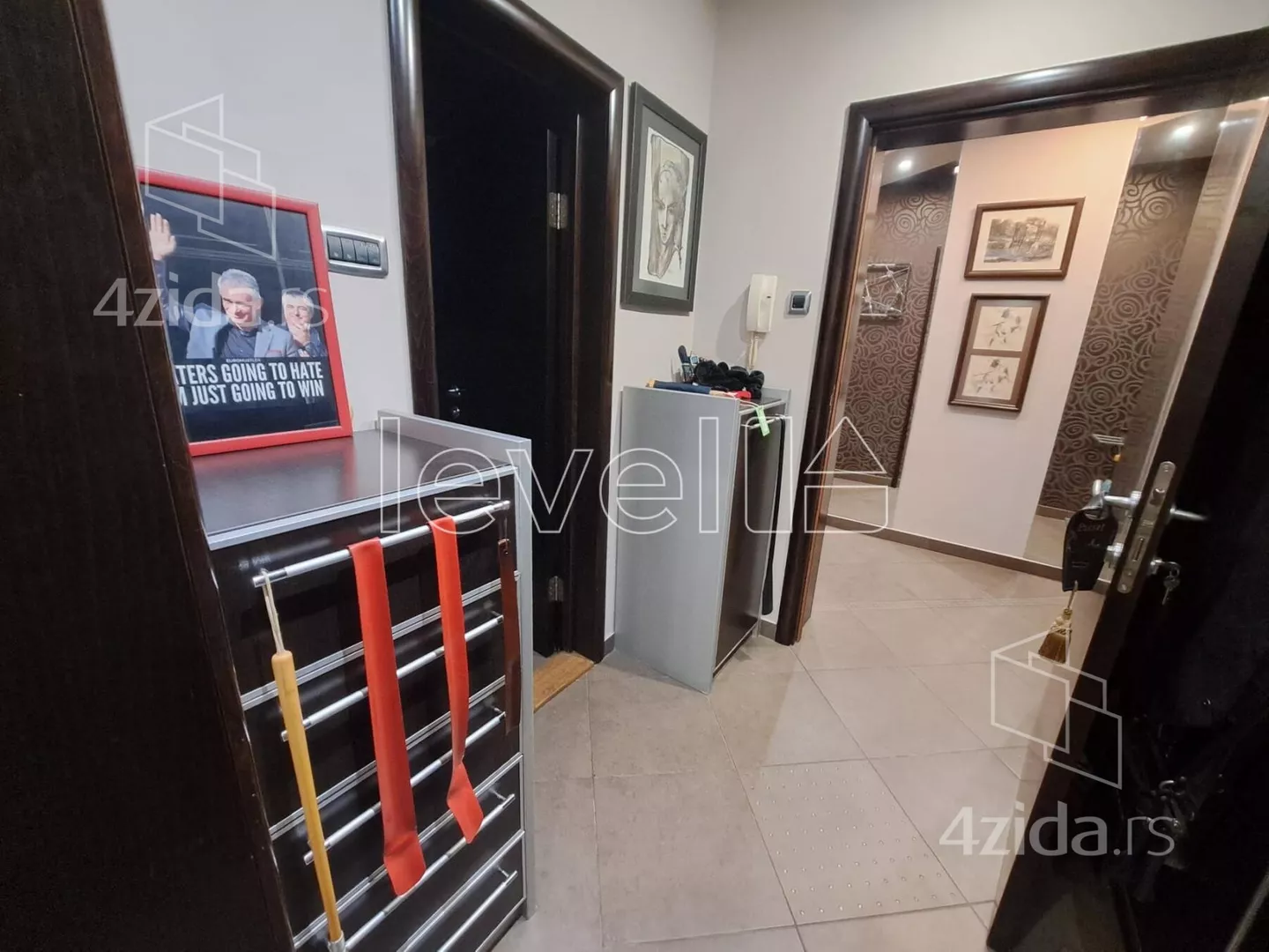 Petosoban stan | 4zida