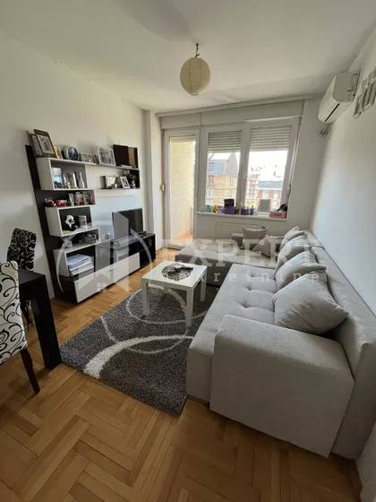 Romanijska | 4zida.rs