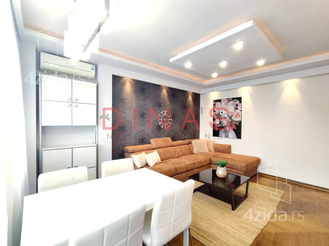 Troiposoban stan | 4zida