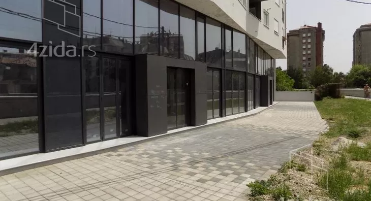 Poslovni prostor | 4zida