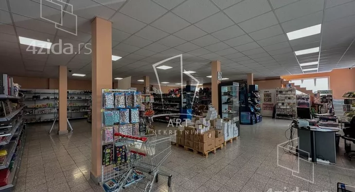 Poslovni prostor | 4zida