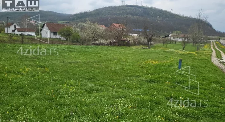 Plac | 4zida