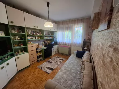Srpskog Husarskog Puka 42 | 4zida.rs
