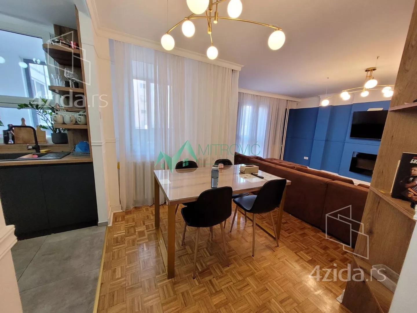 Četvorosoban stan | 4zida