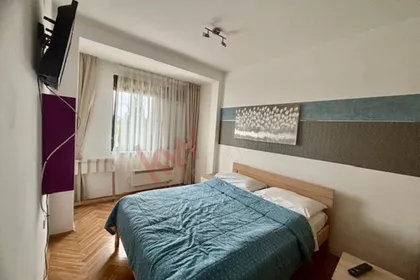 Jelena Anžujska | 4zida.rs