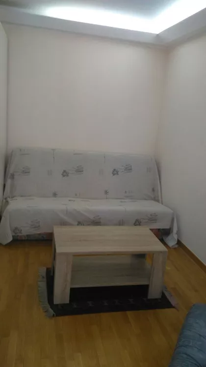 Crveni Krst Vračar | 4zida.rs