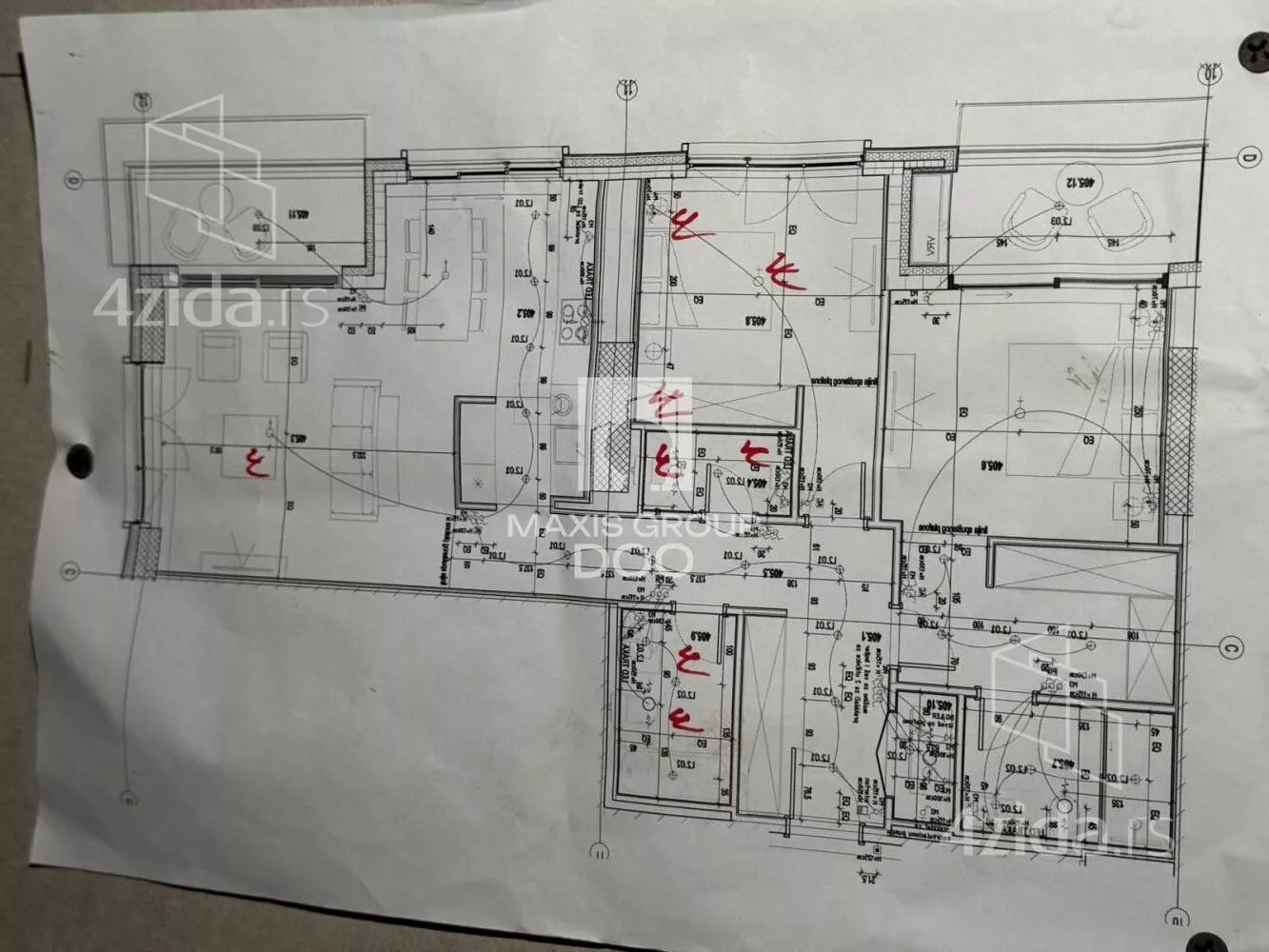 Trosoban stan | 4zida