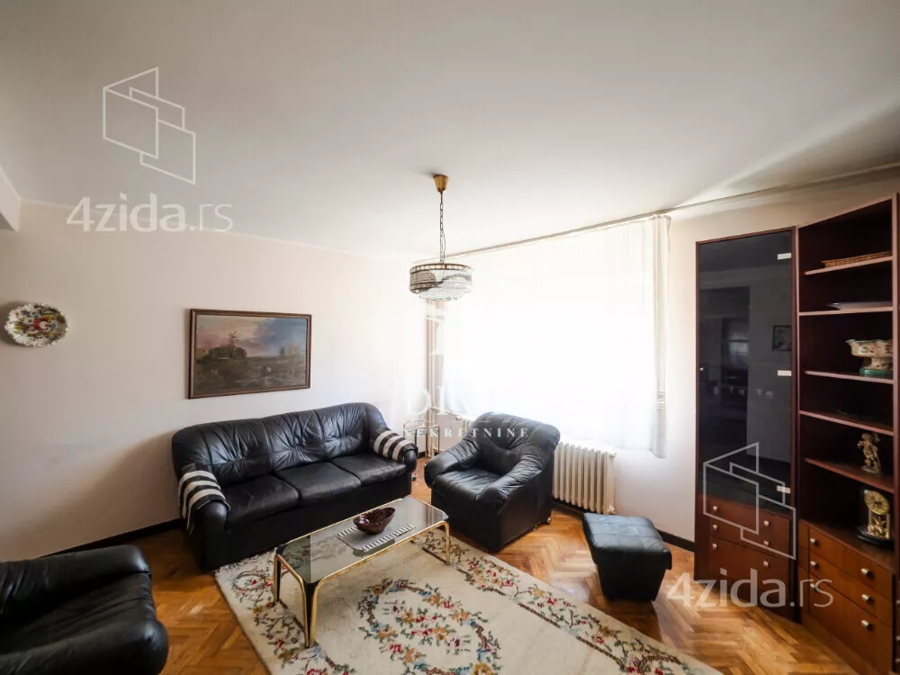 3-etažna kuća | 4zida