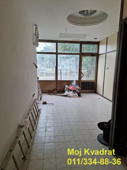 Pariske komune | 4zida.rs
