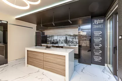 Obrenovićeva | 4zida.rs