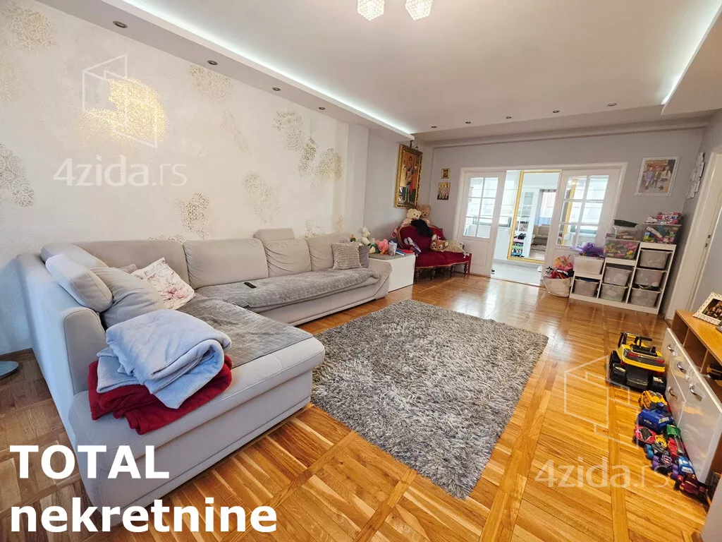 Četvorosoban stan | 4zida