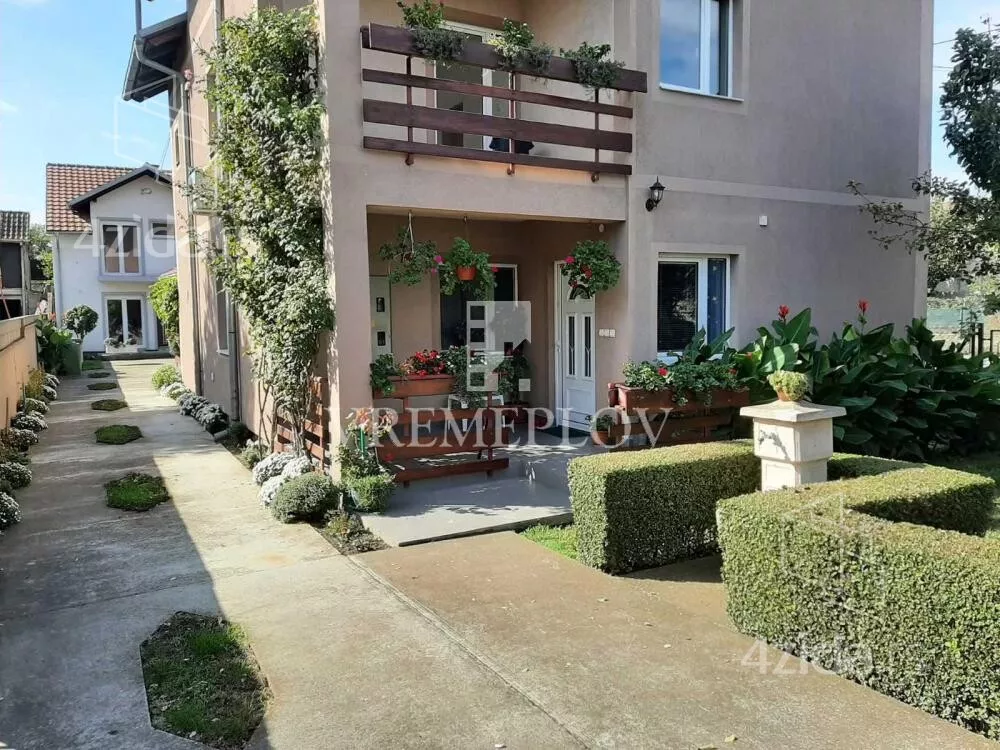 3-etažna kuća | 4zida