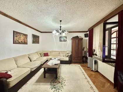 Gradske lokacije | 4zida.rs