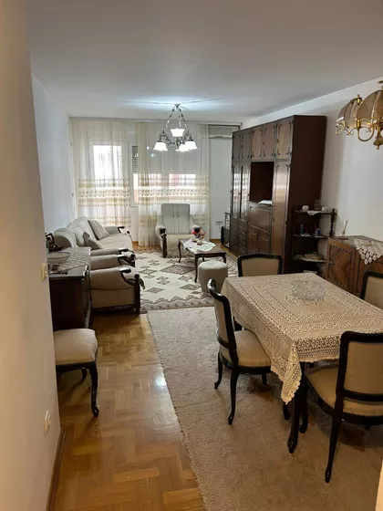 Janka Veselinovića | 4zida.rs