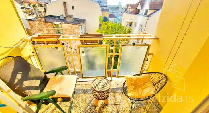 Troiposoban stan | 4zida