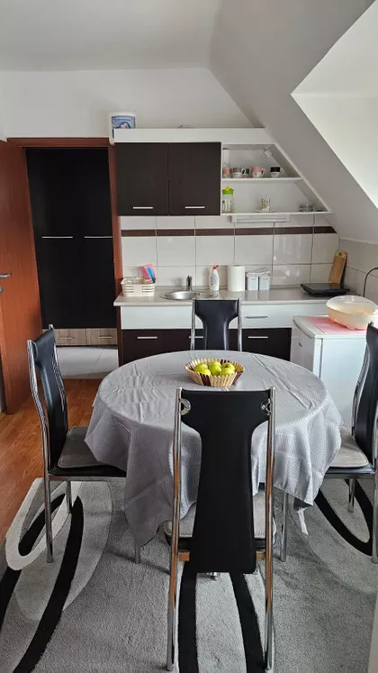 Stefana Prvovenčanog | 4zida.rs