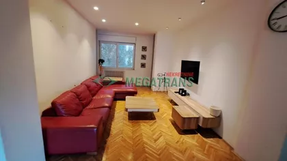 Trg Feher Ferenca | 4zida.rs
