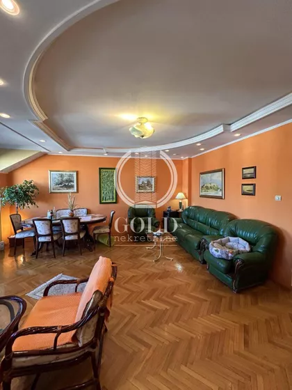 Kolo srpskih sestara | 4zida.rs