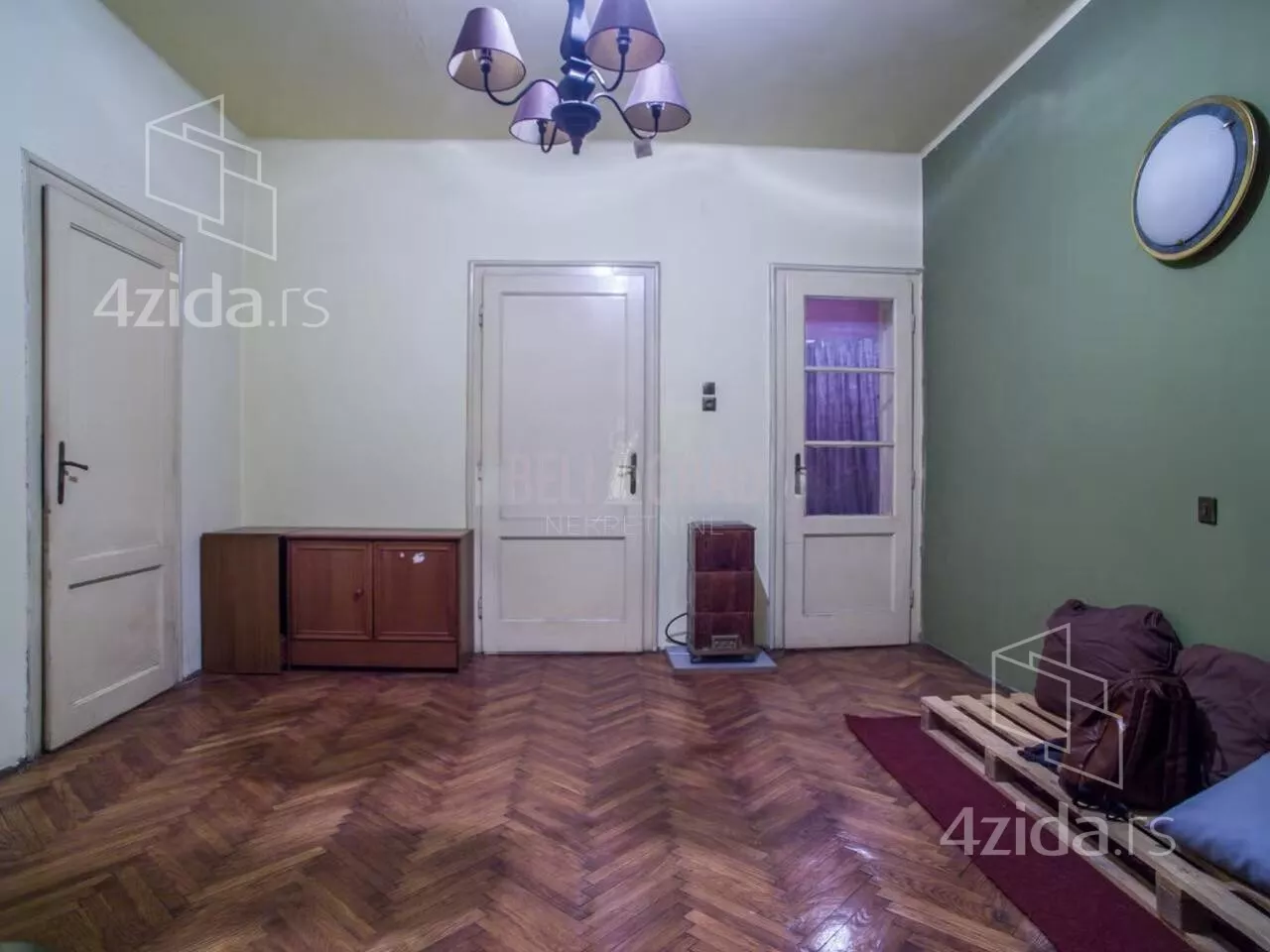 Troiposoban stan | 4zida