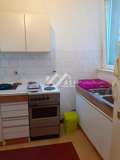 Bulevar Cara Lazara | 4zida.rs