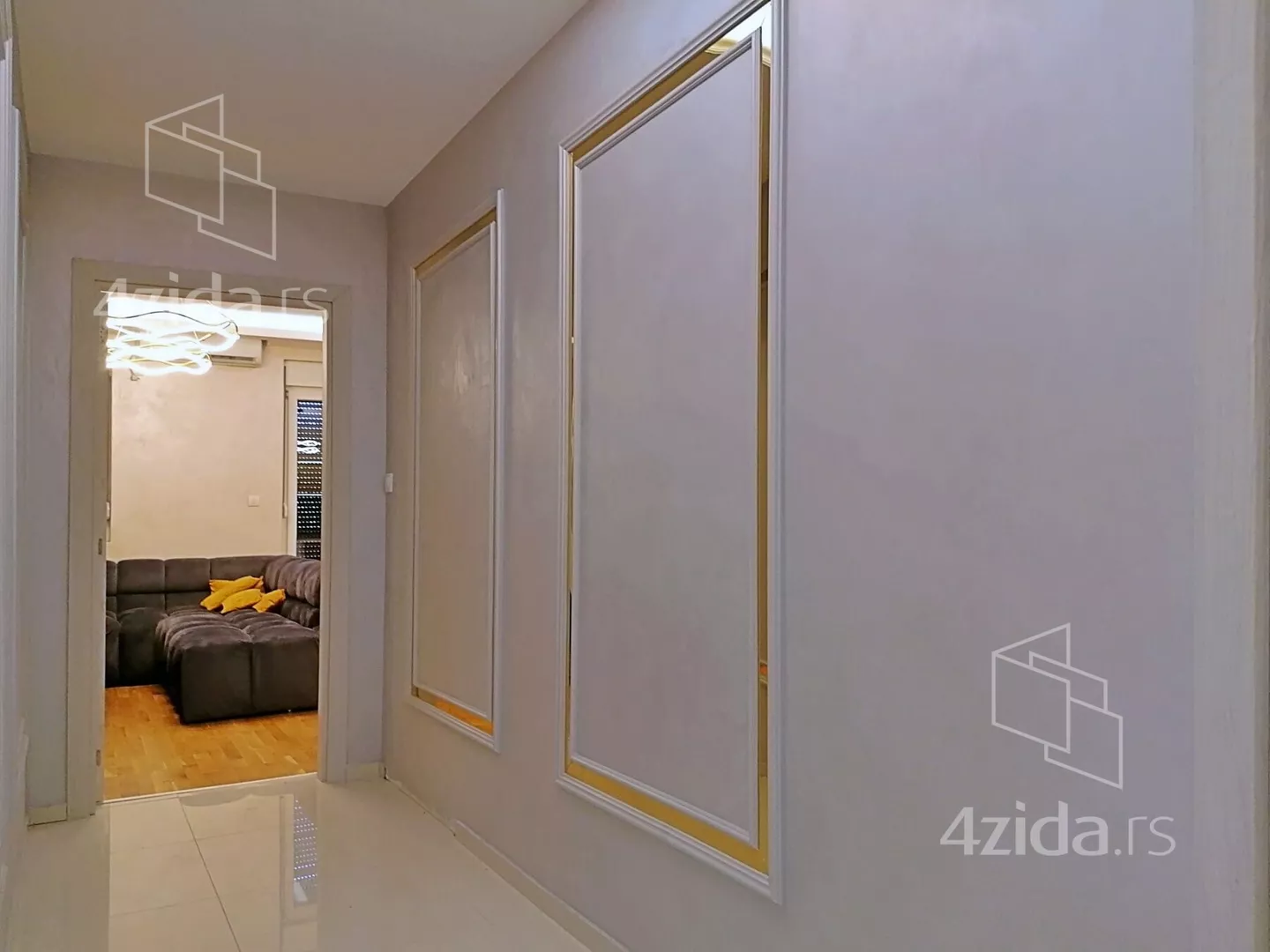 Troiposoban stan | 4zida