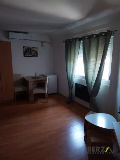 Novi Sad - Centar | 4zida.rs