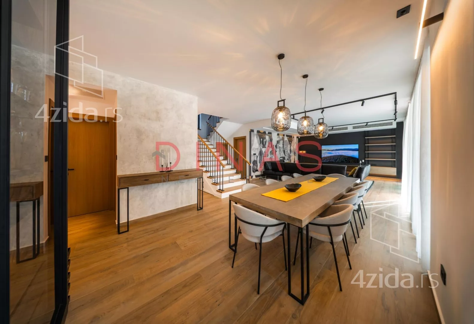 Kuća | 4zida