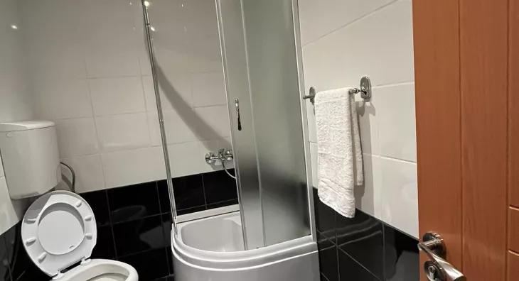 Ugostiteljski objekat | 4zida