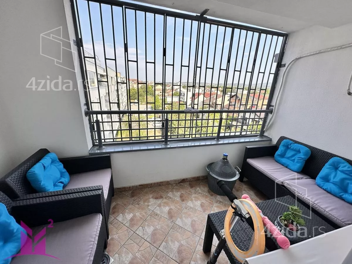 Četvorosoban stan | 4zida