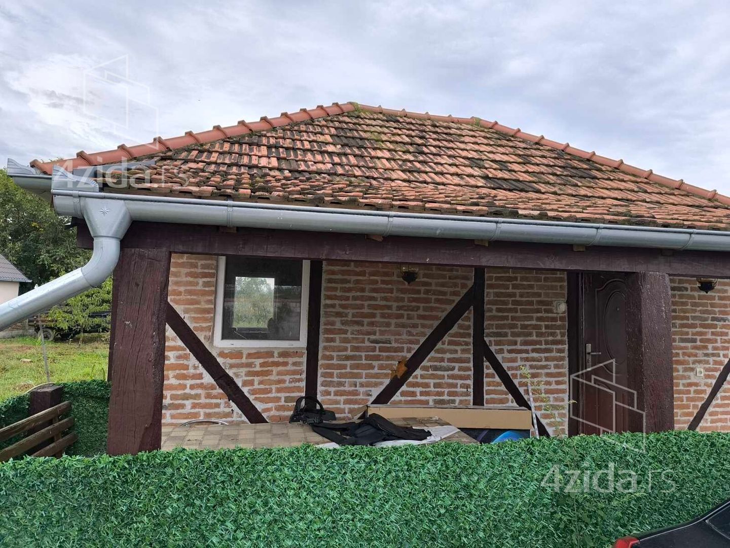 Kuća – Opština Pećinci, Karlovčić - Prikaz 2