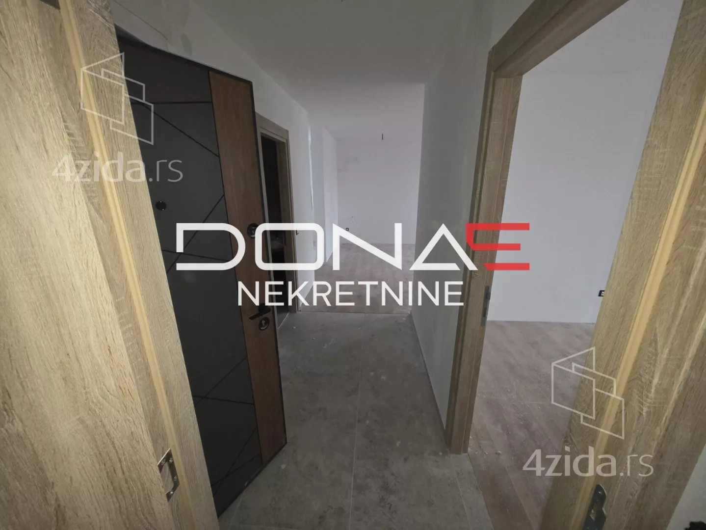 Troiposoban stan | 4zida