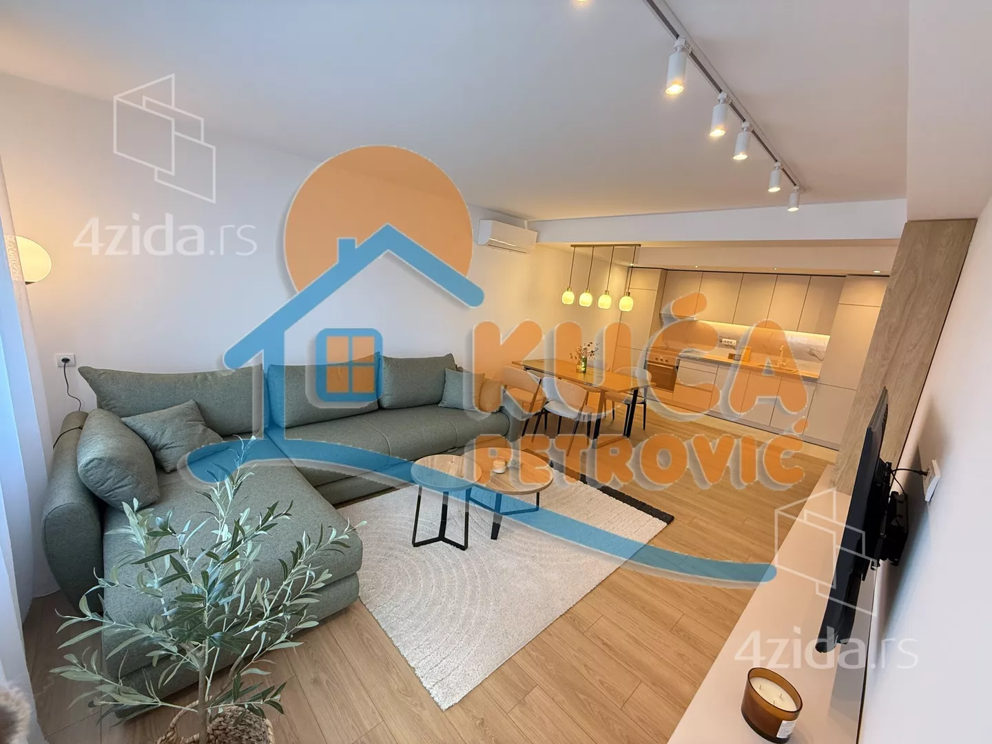 Jednoiposoban stan | 4zida