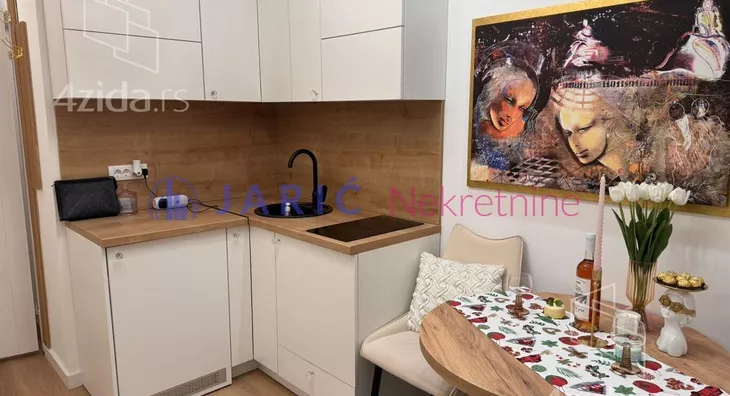 Garsonjera za izdavanje, Vukov Spomenik, 500€, 27m² - stampaj